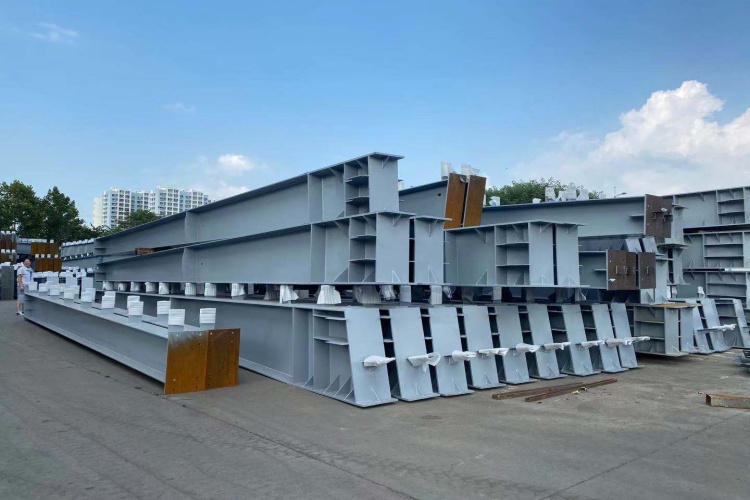 build-up steel painting تراكم الصلب اللوحة