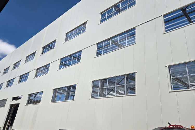 PIR panel  لوحة PIR