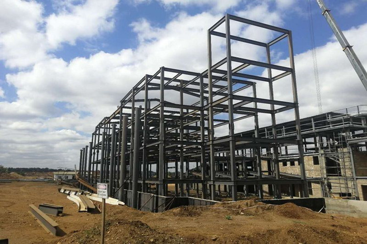 مباني الصلب متعدد الطوابق