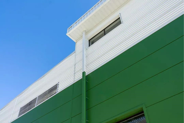 لوحة الباردة