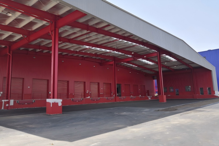 بناء الهيكل الصلب للخدمات اللوجستية