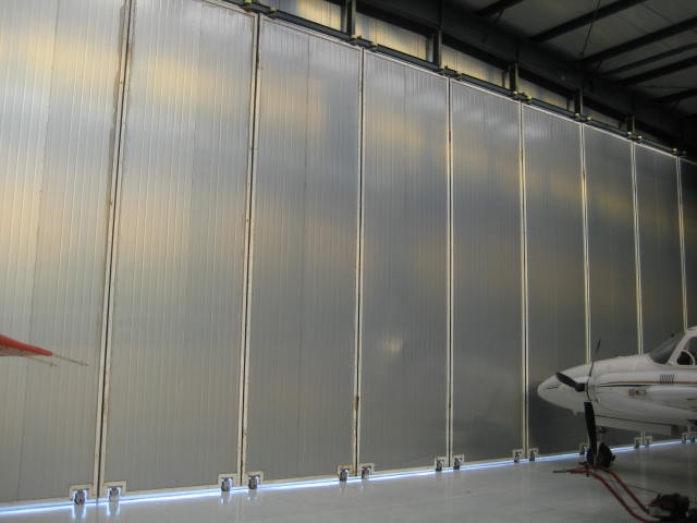 الباب المنزلق 035