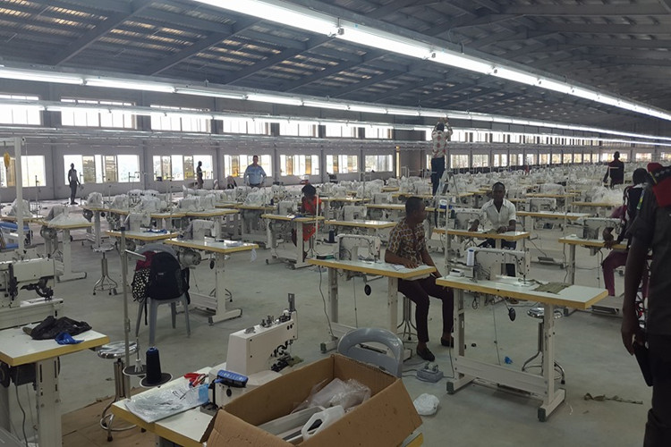 ورشة الهيكل الصلب