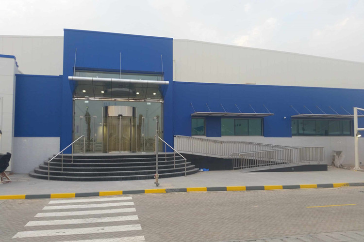 مبنى الهيكل الصلب