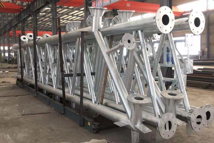 الأنابيب المجلفنة تروس