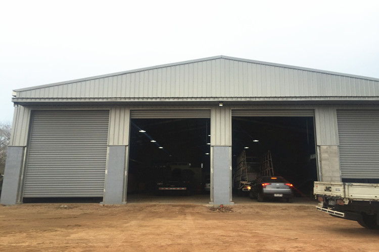 ورشة إصلاح السيارات