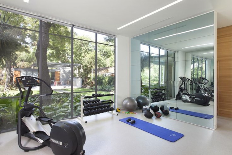 جدار الستار الزجاجي