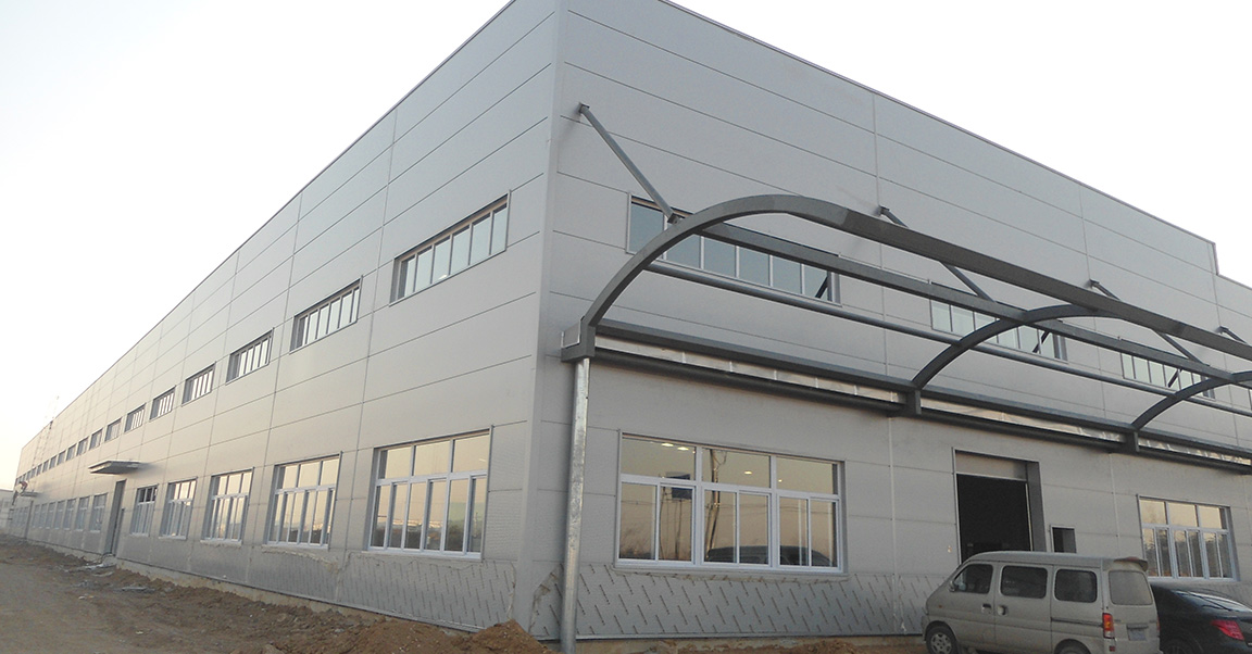 ورشة عمل الصلب - البناء 1